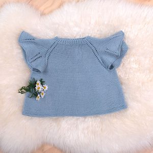 Stickad Fjärilstop – garnpaket i Bluum Pure Eco Baby Wool, Sirissima stickning
