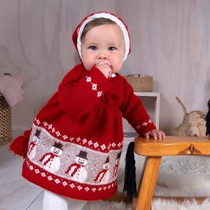 Stickat set Snögubbe klänning med tomteluva – garnpaket i Bluum Soft Merino Ull
