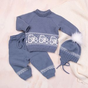 Stickat set Traktor – garnpaket från Bluum i Baby Ull