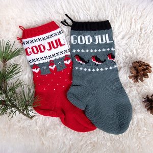 Stickade Julstrumpor Domherre och Tomtar grön – garnpaket i Bluum Soft Merino Ull