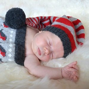Stickad Myspåse Domherre och Tomteluva – garnpaket i Bluum Pure Eco Baby Wool